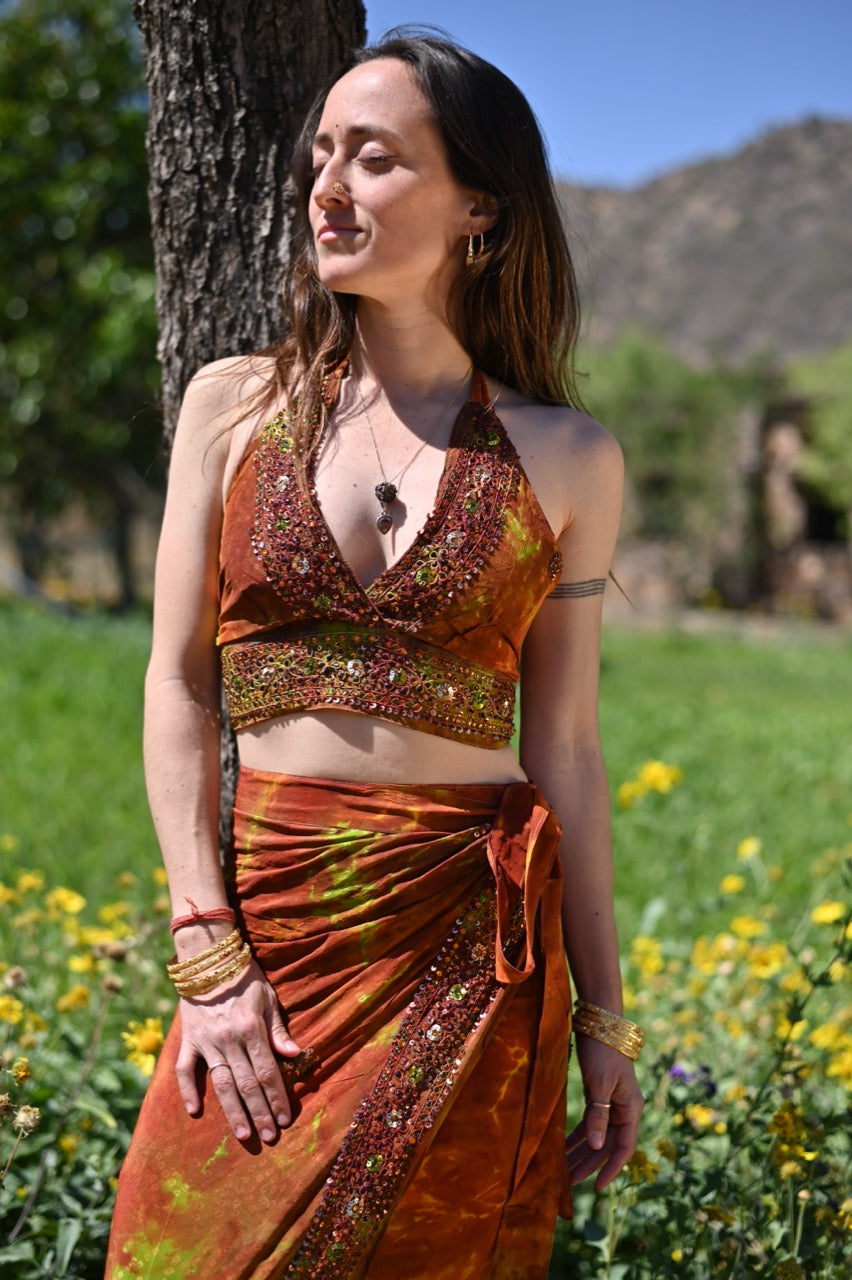 CALAN Devi Choli Set
