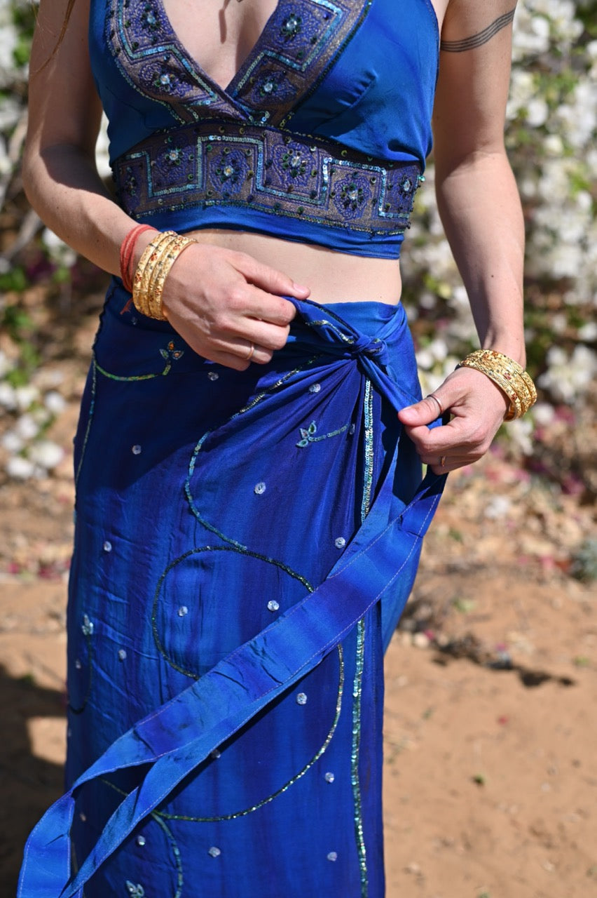 CIBUKA Devi Choli Set