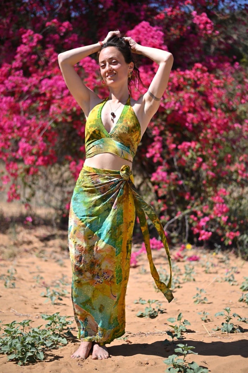 DEVESI Devi Choli Set