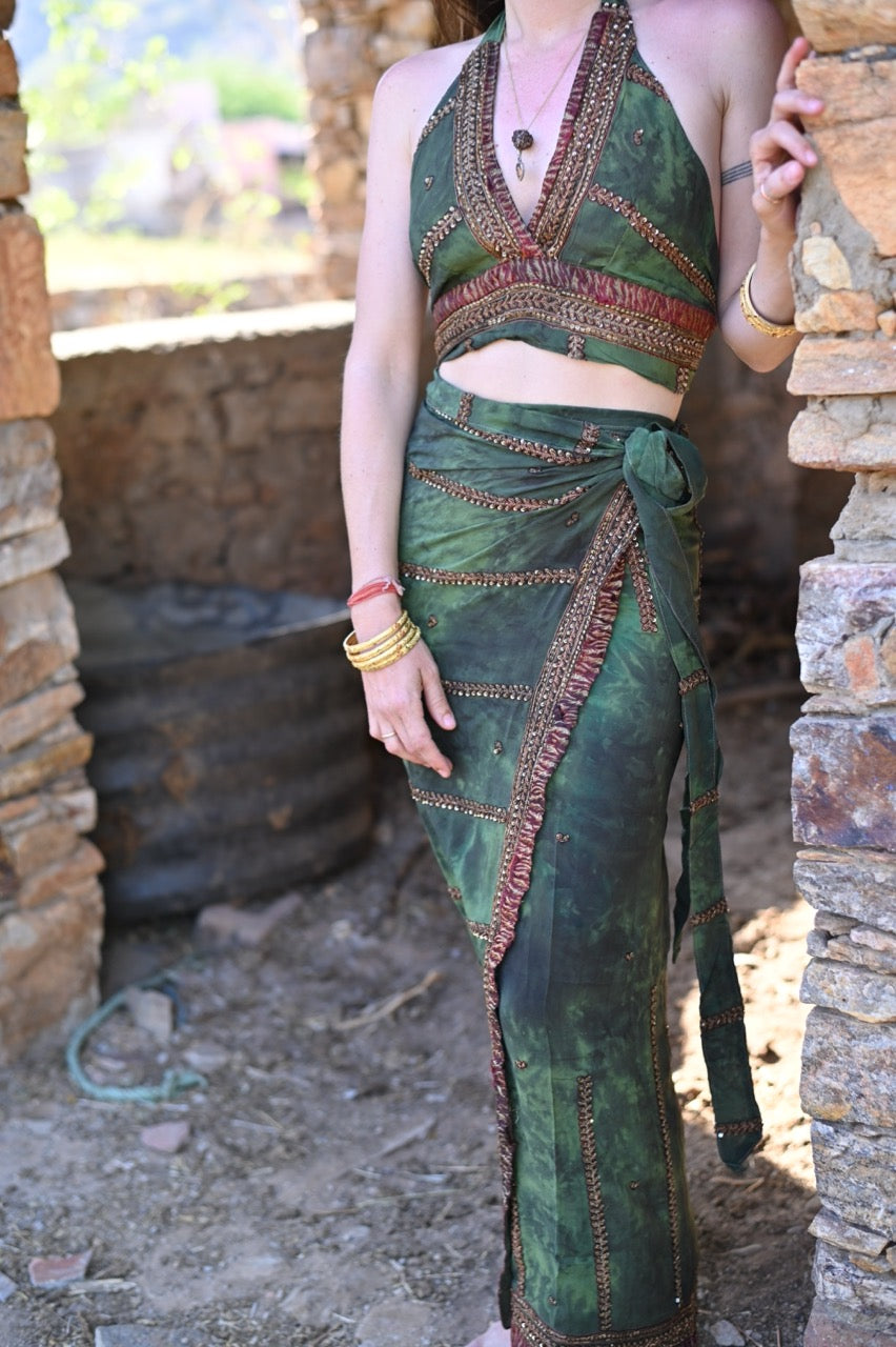 KLINNA Devi Choli Set