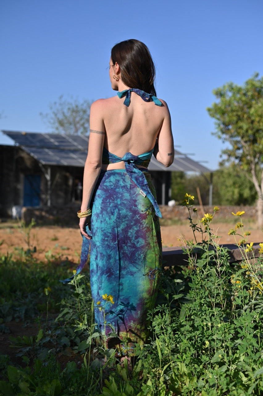OJOVATI Devi Choli Set