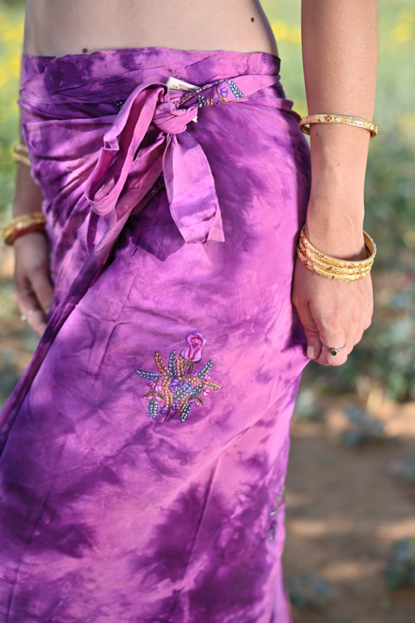 RUPEKSU Devi Choli Set