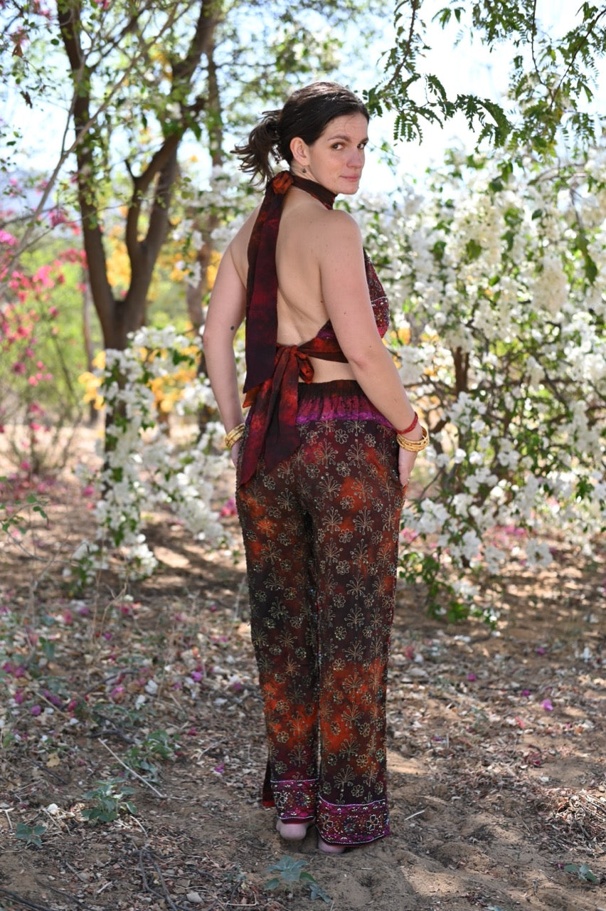 ANAHATA Devi Halter Set (S/M)