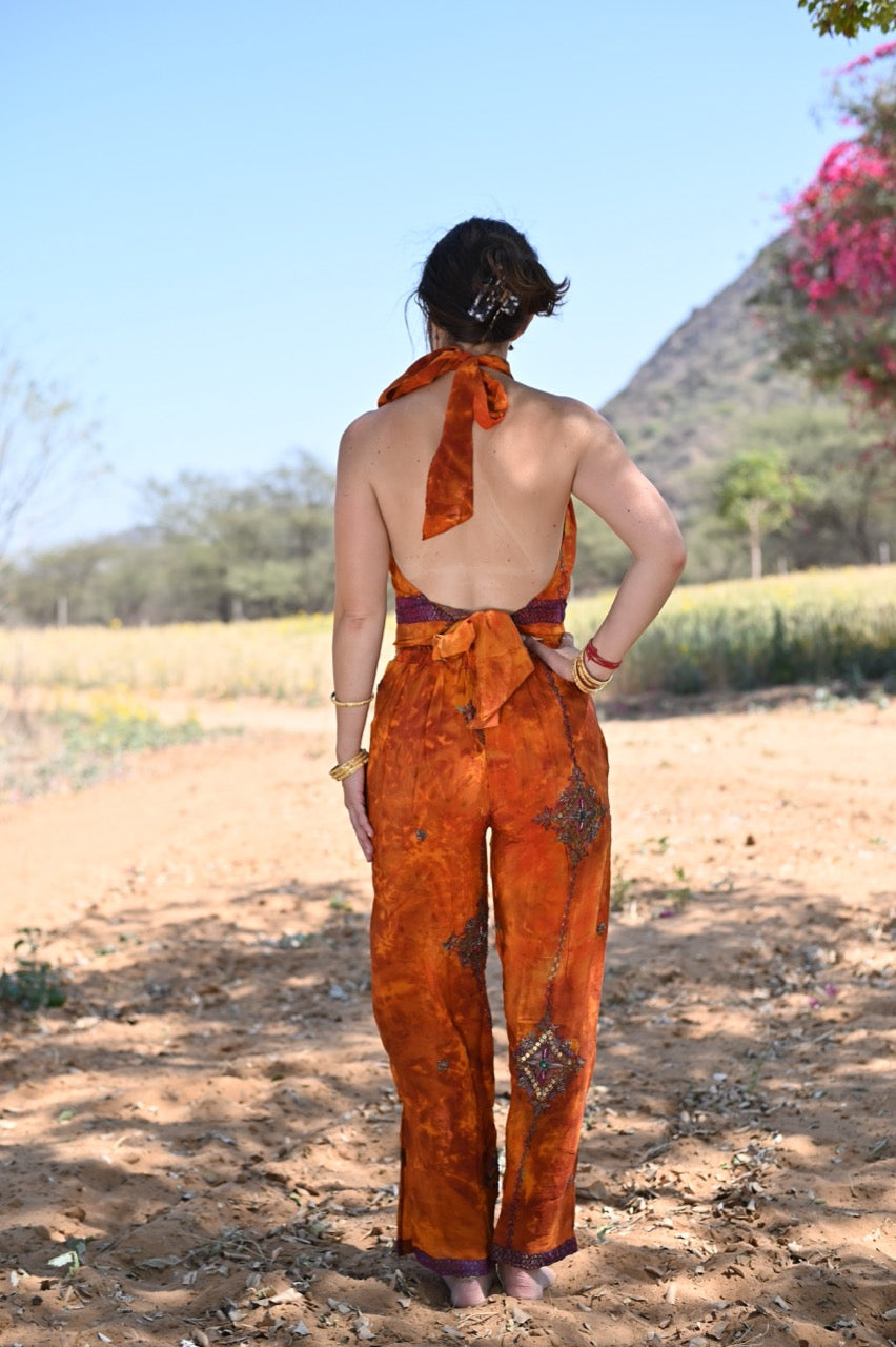 DURGA Devi Halter Set (M/L)
