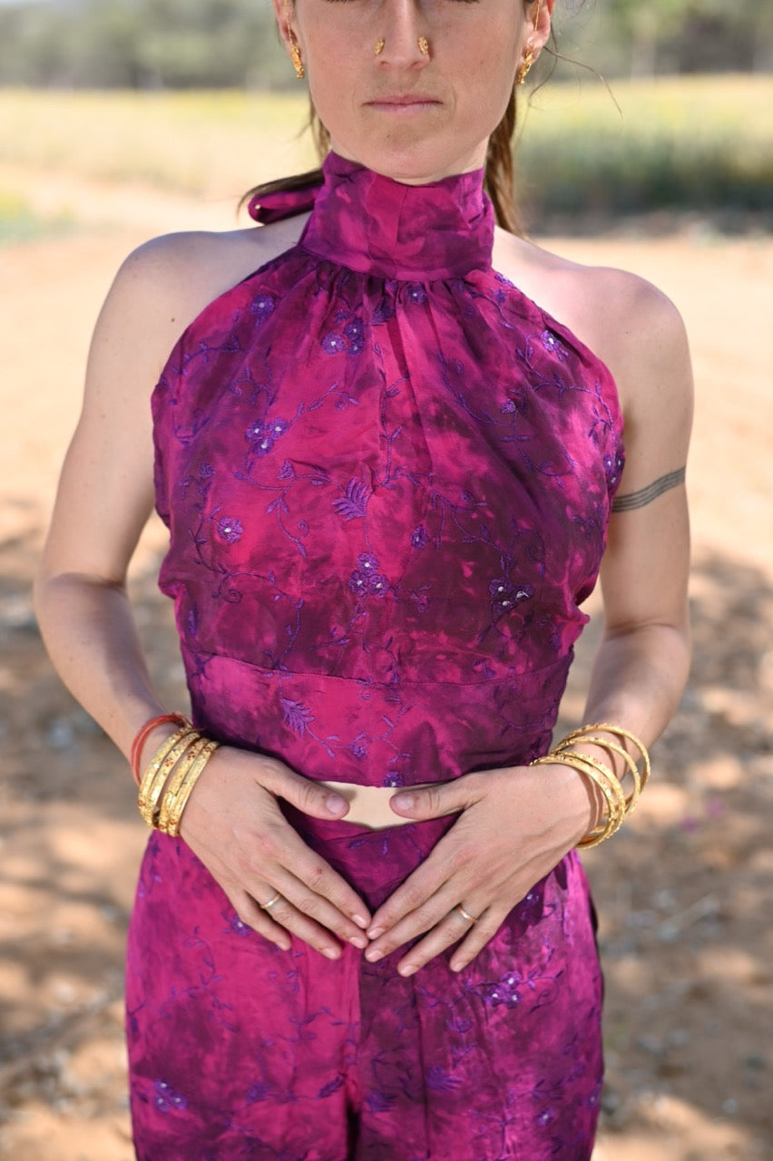 ISVARI Devi Halter Set (S/M)