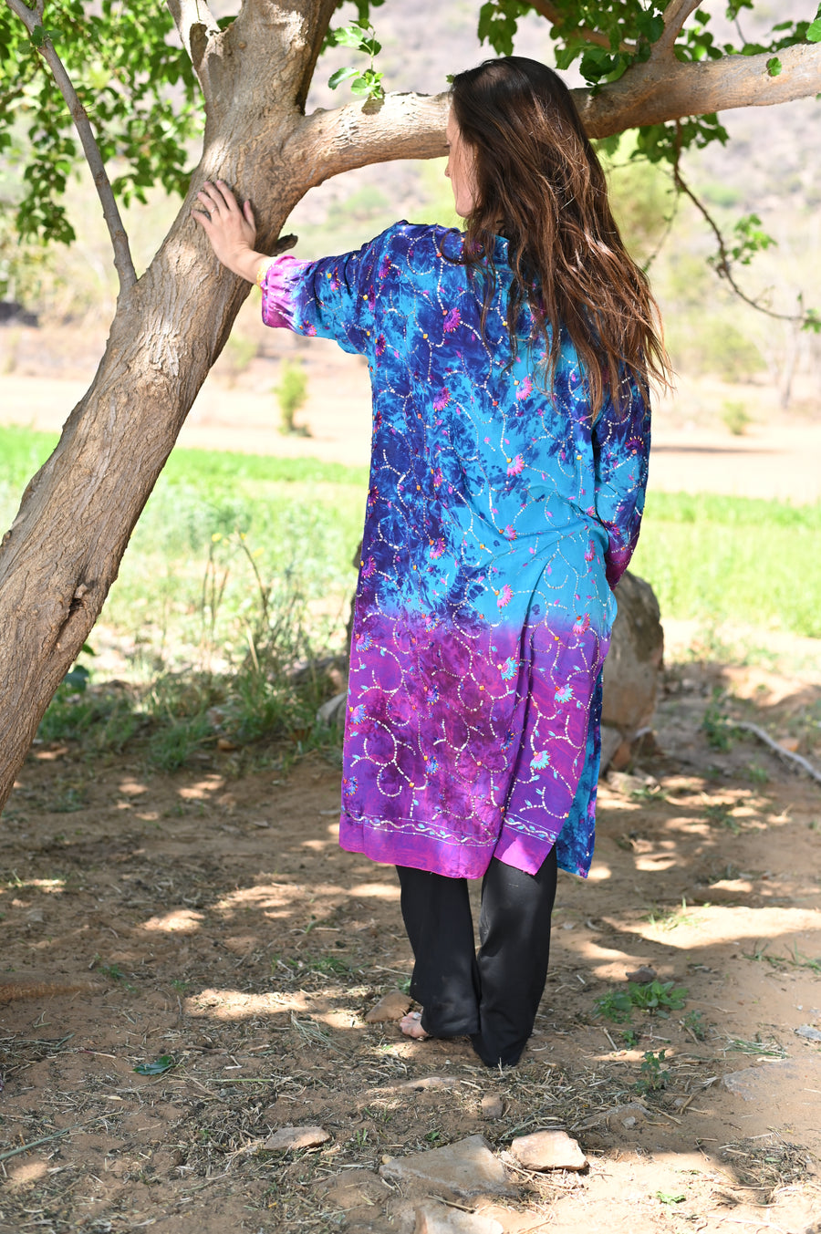 BHANDA Devi Kimono