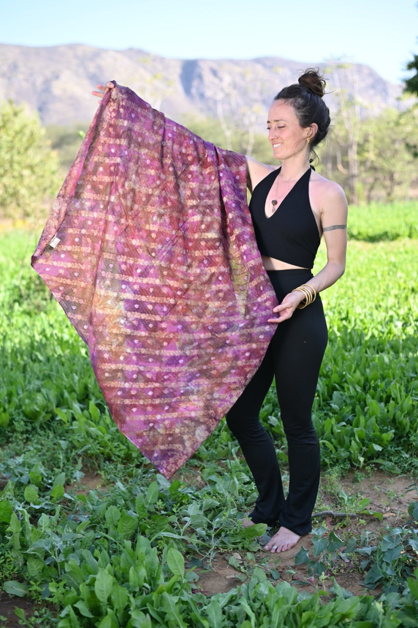 DEVA Devi Scarf