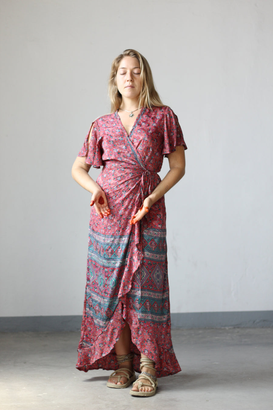 DAVANALA Wrap Dress (S/M)