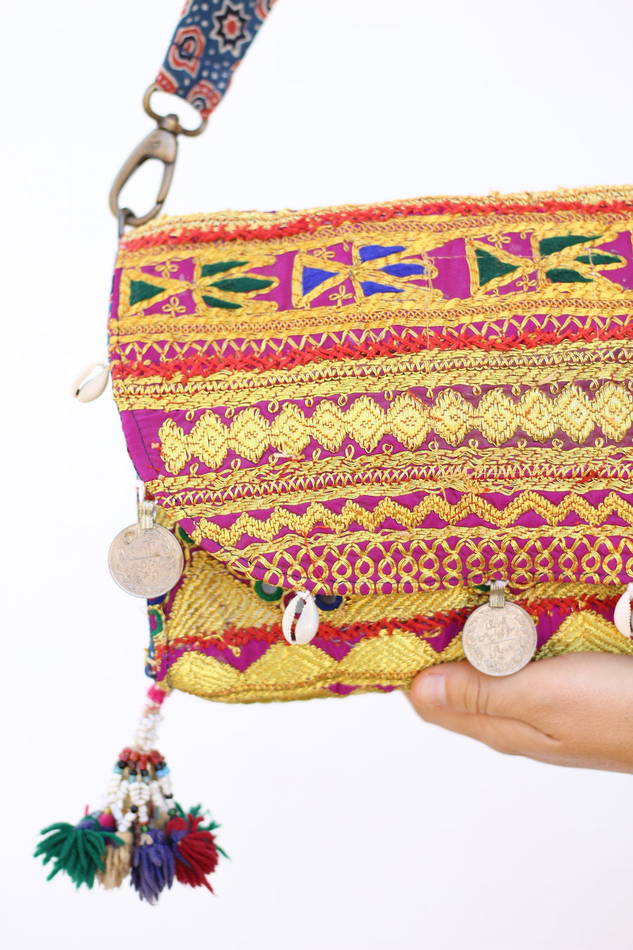 RAJYA Gypsy Clutch