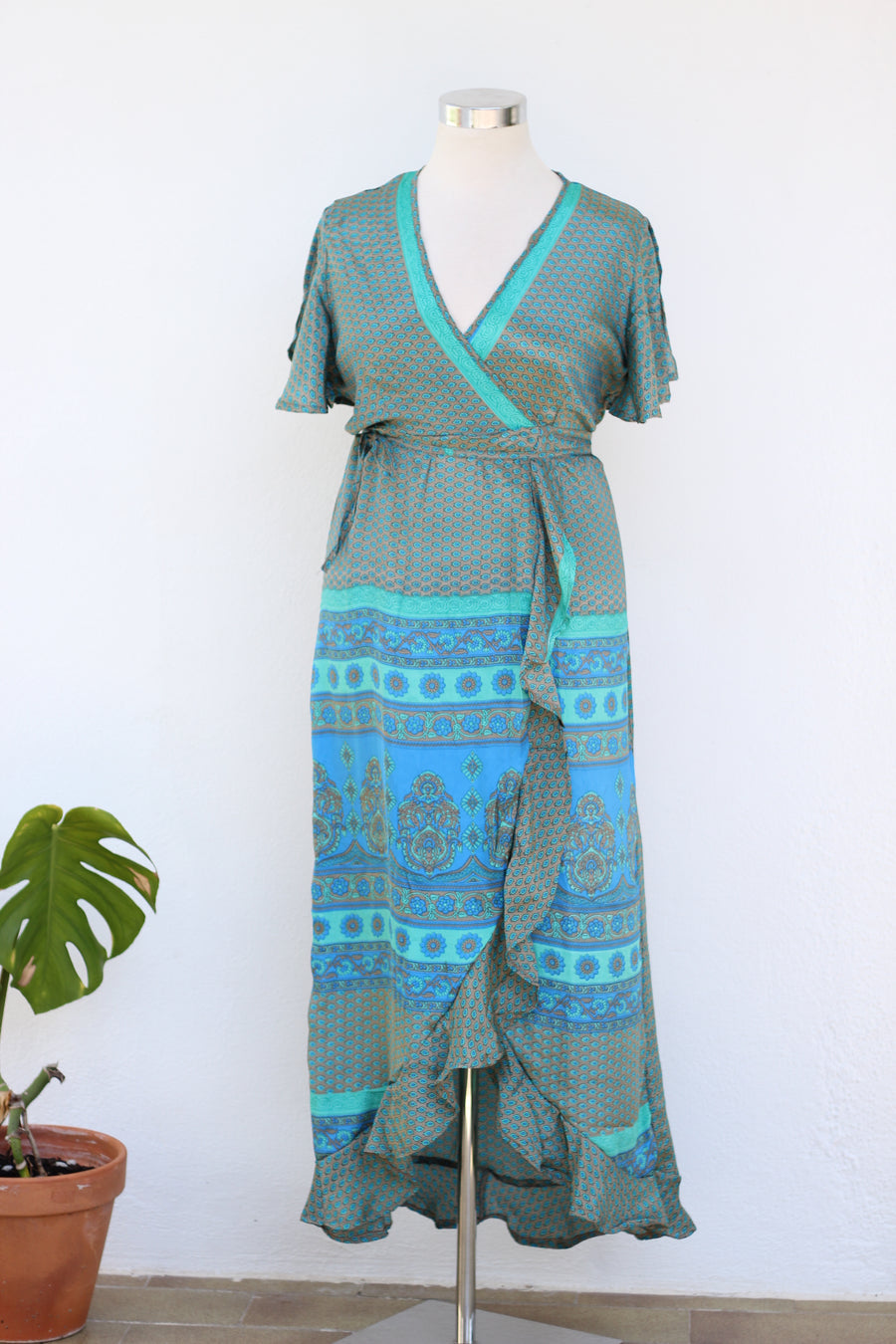 RAVI Wrap Dress (L/XL)