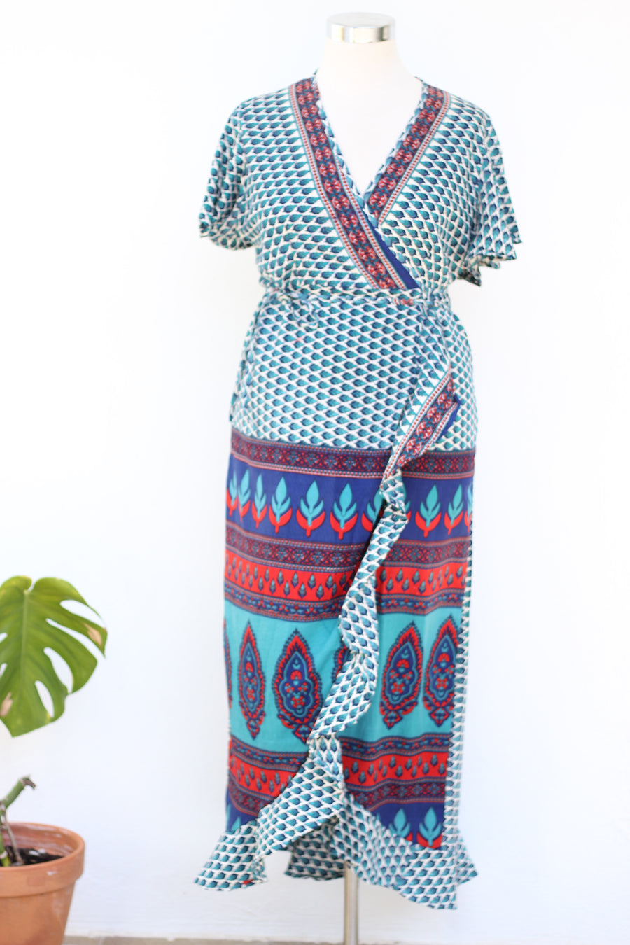 SADHU Wrap Dress (L/XL)