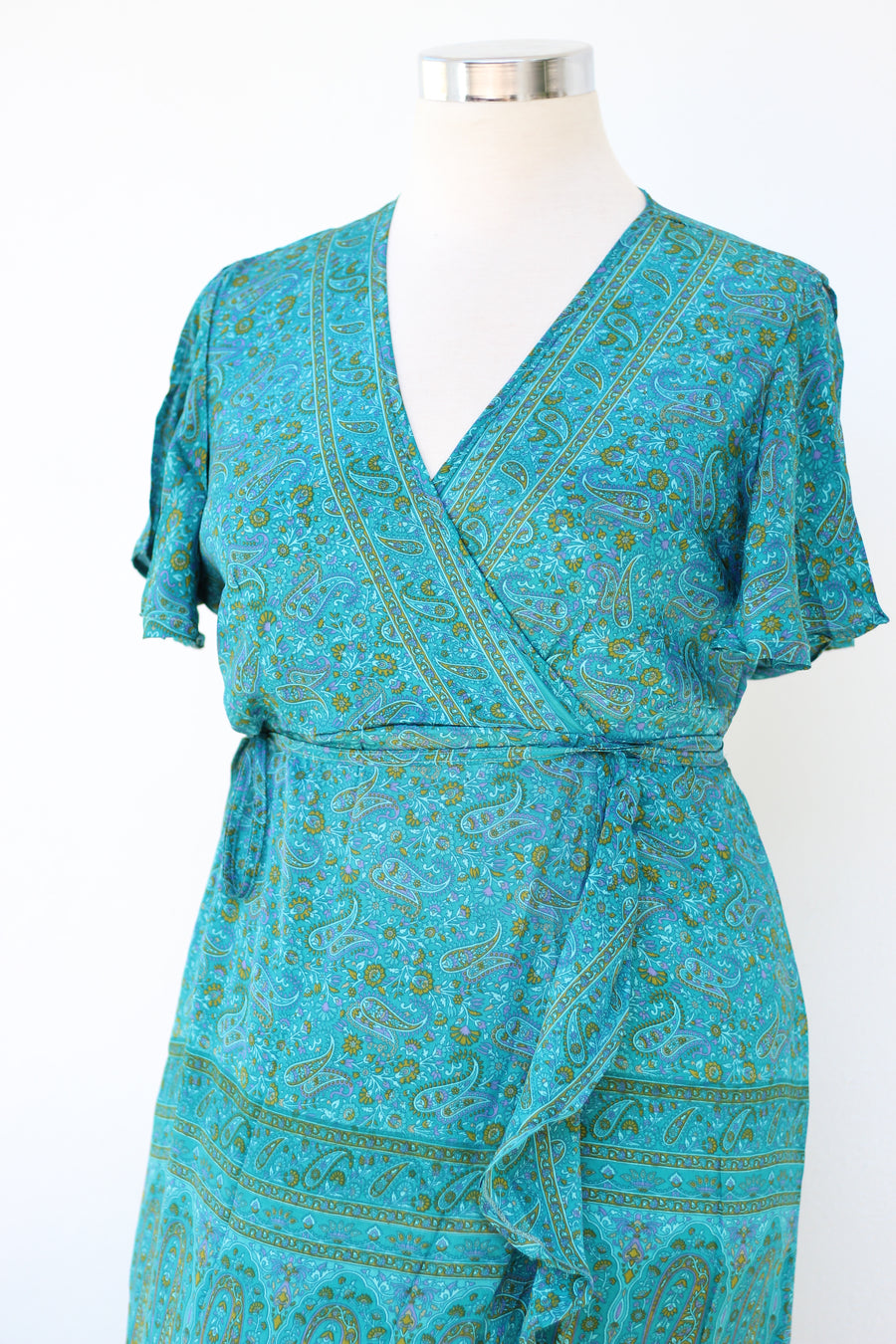 DATTA Wrap Dress (L/XL)