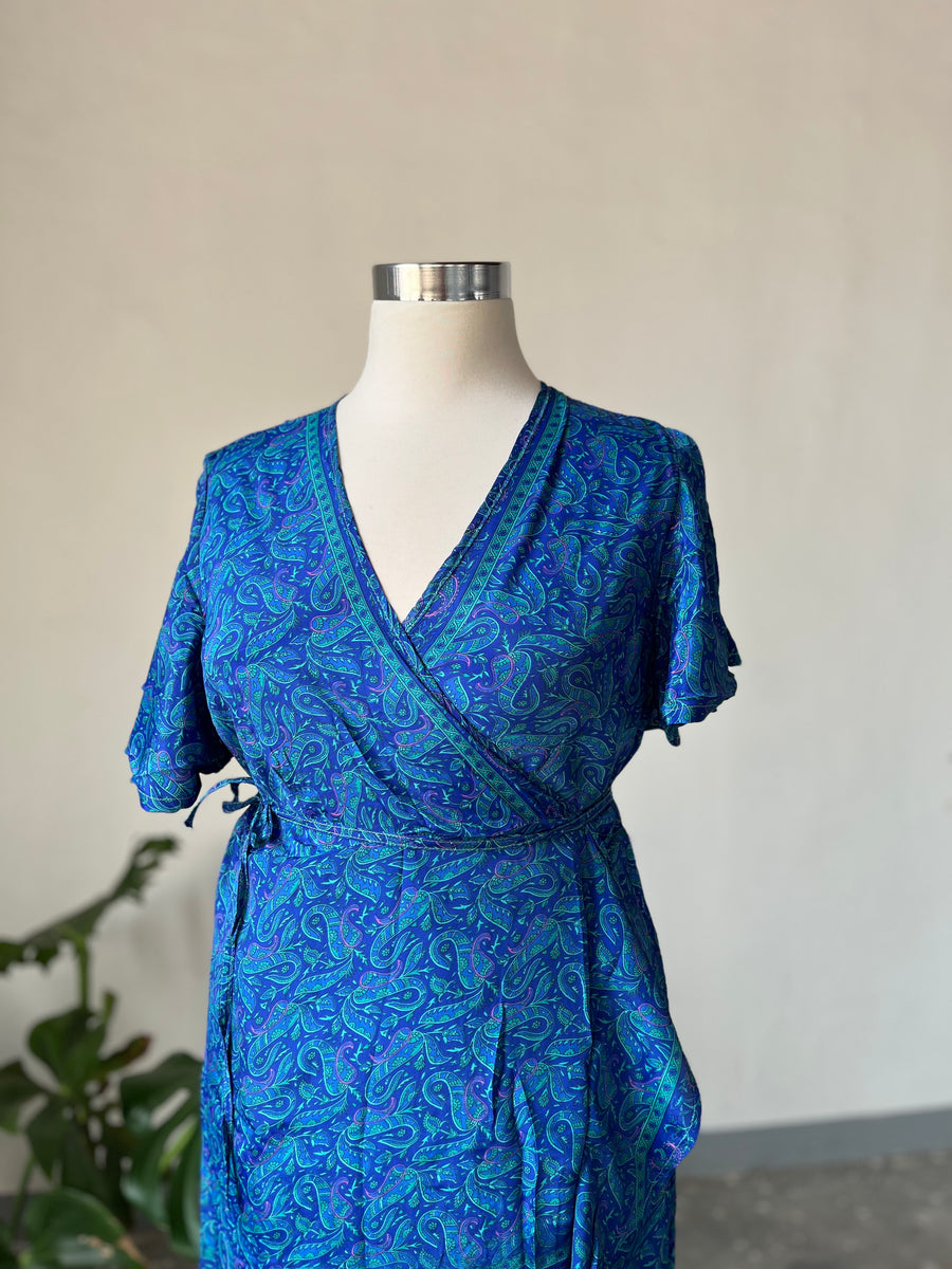 PAPARANYA Wrap Dress (L/XL)