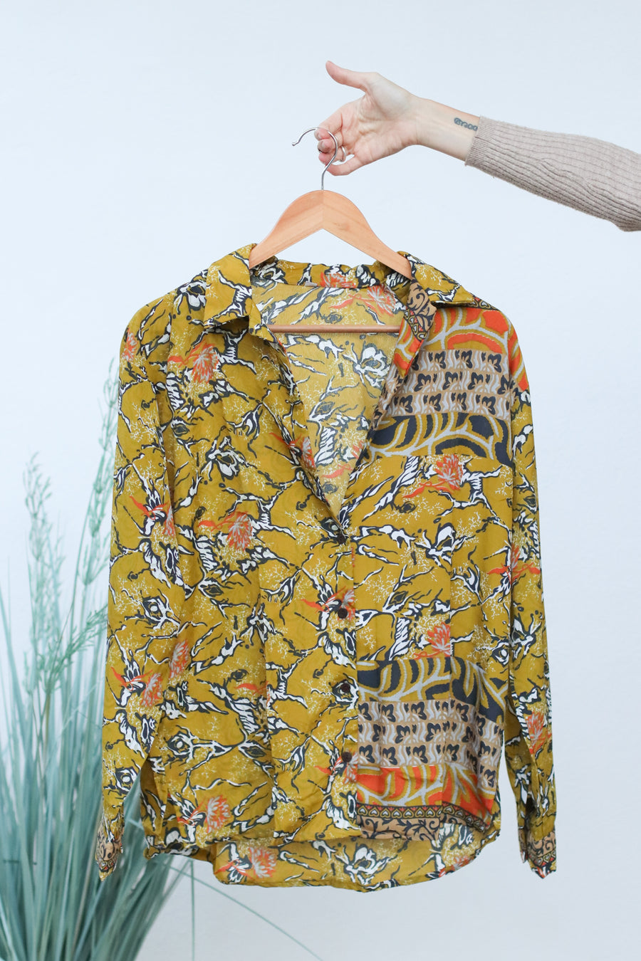 BHUKTI Radha Shirt (L/XL)