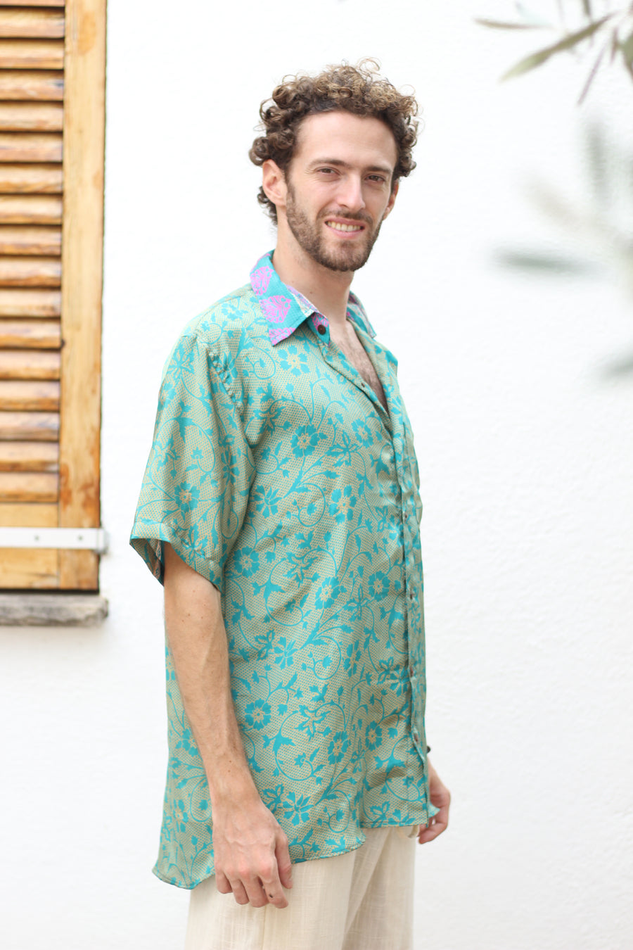 RASIKA Krishna Shirt (L/XL)