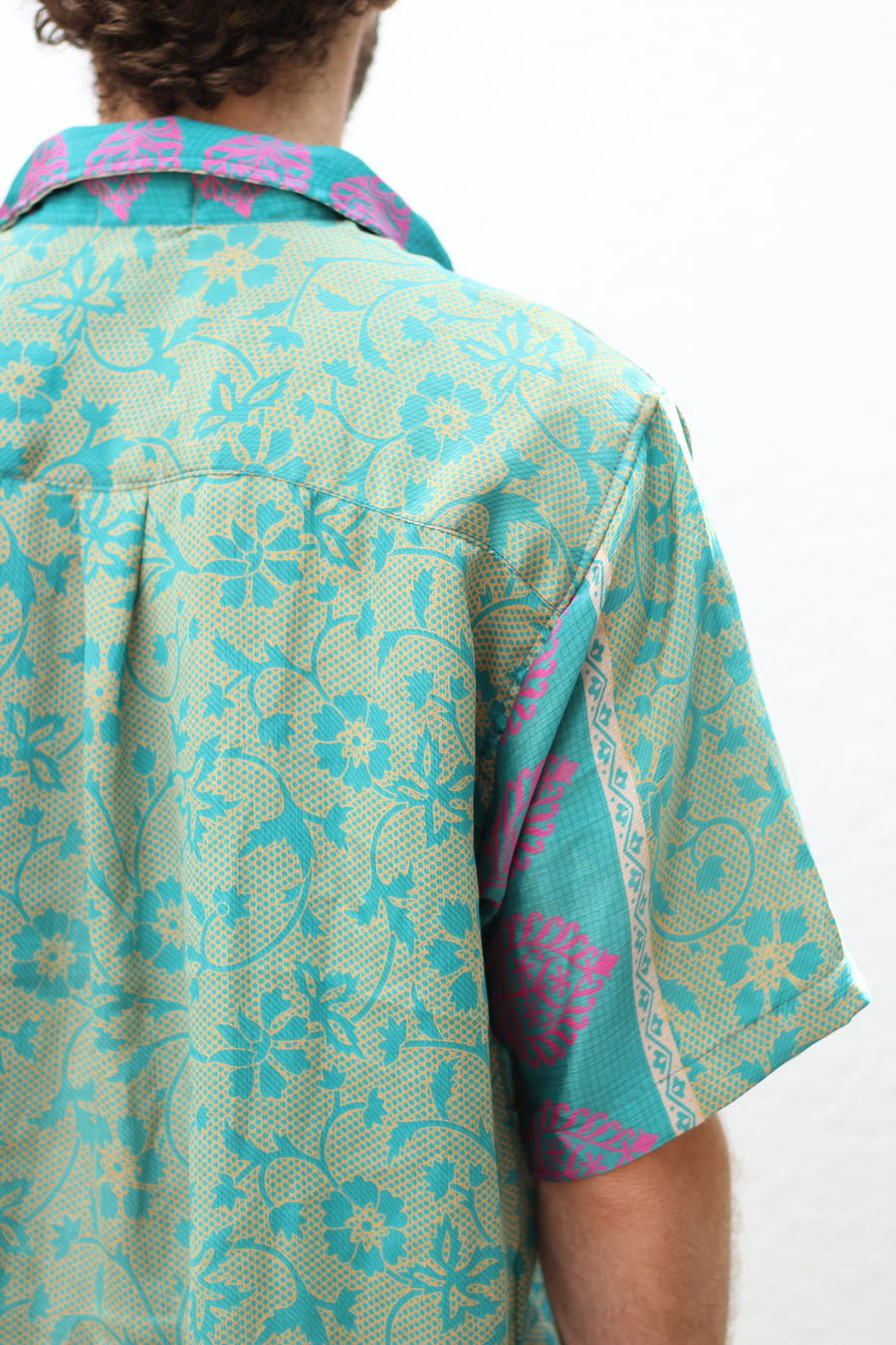 RASIKA Krishna Shirt (L/XL)