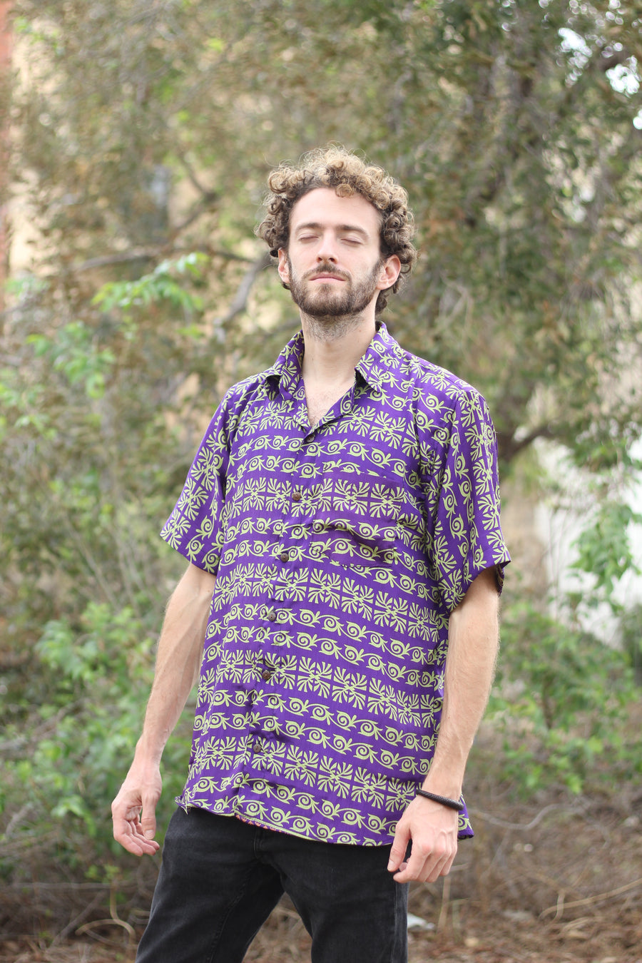 YAMUNA Krishna Shirt (L/XL)