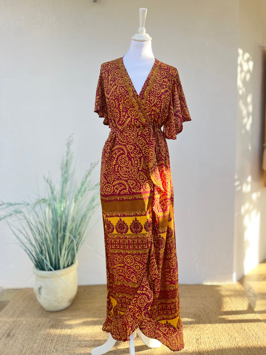 I̶m̶perfect Wrap Dress (L/XL)