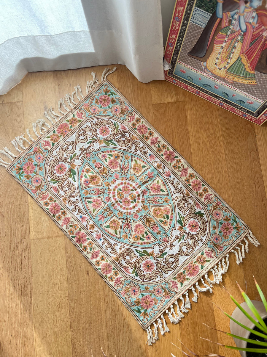 Bordure de tapis en laine