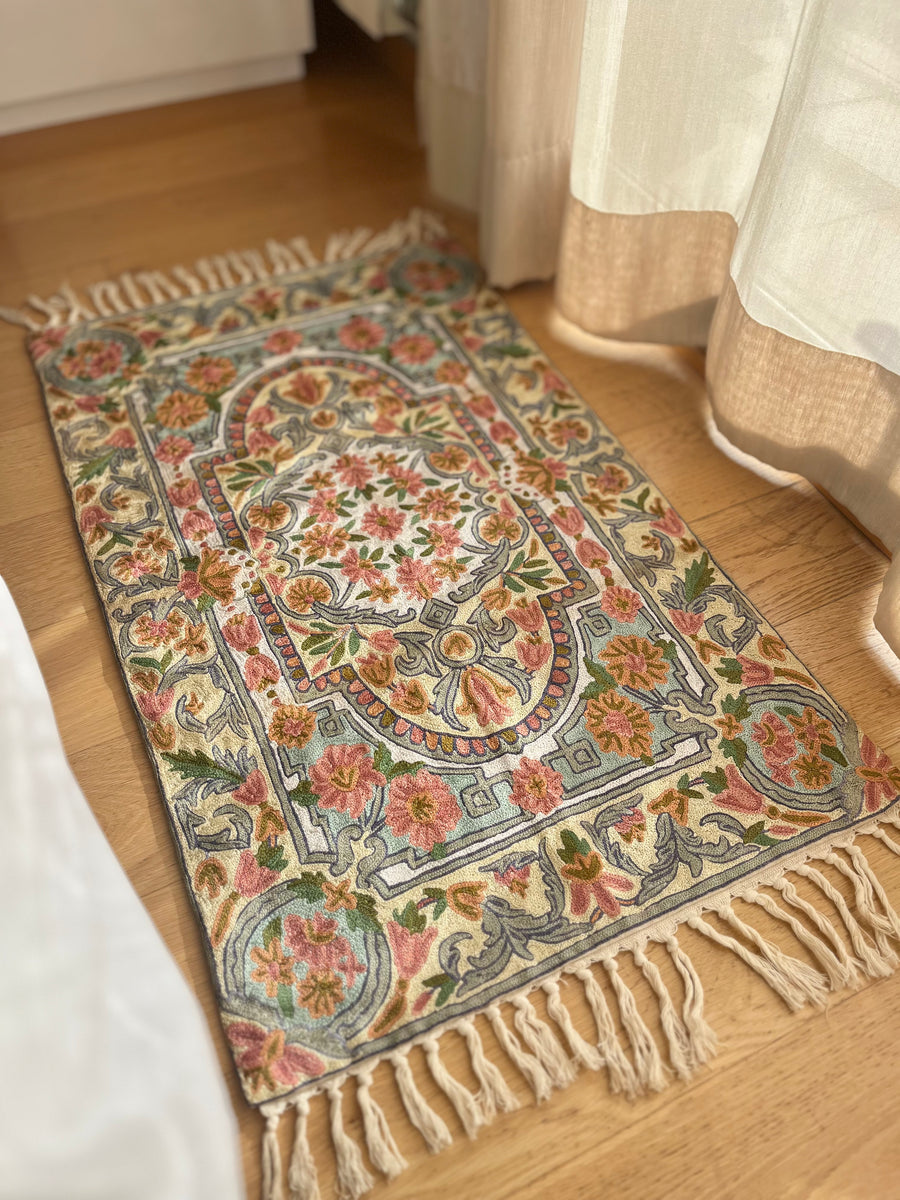 Tapis en soie pastel