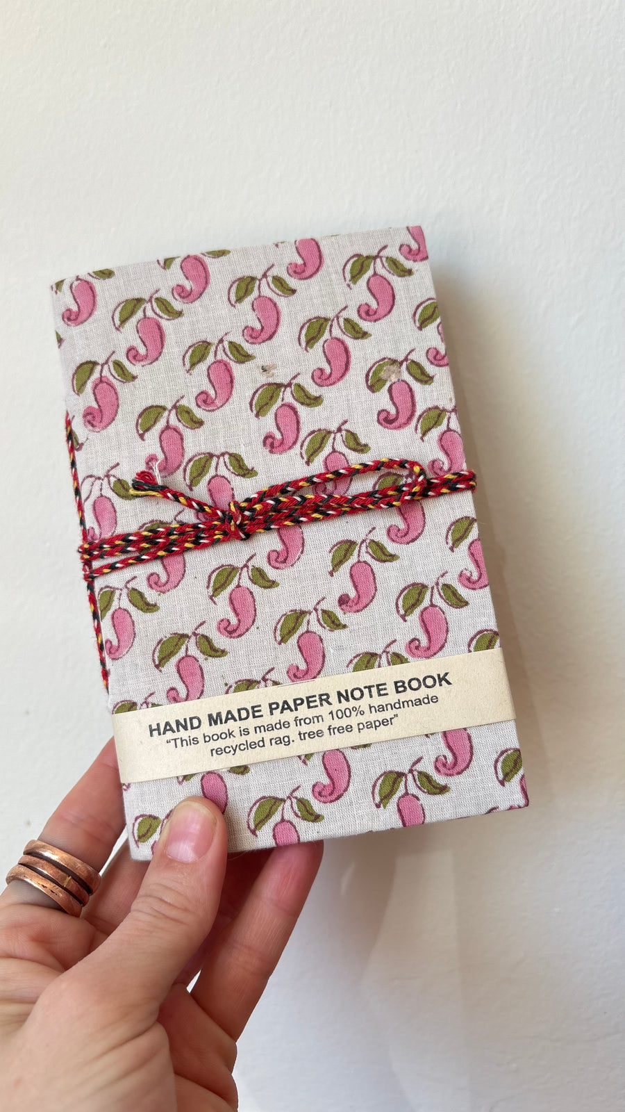 Libreta reciclada floral